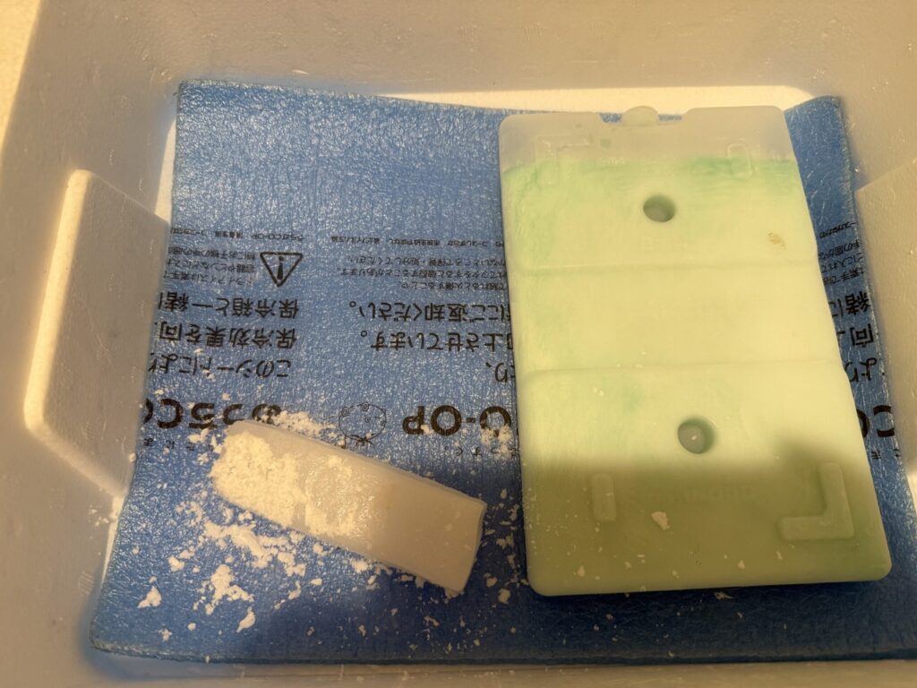 おうちコープ　回収ドライアイス