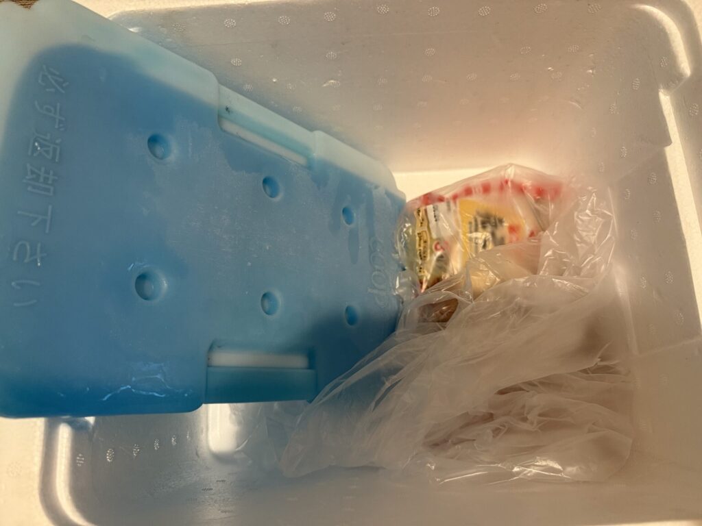 おうちコープ　ドライアイス　置き配